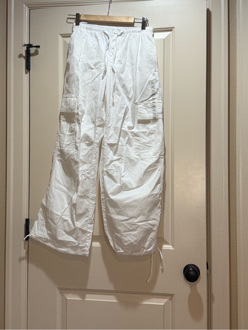 American Eagle Outfitters White Cargo Drawstring Pants